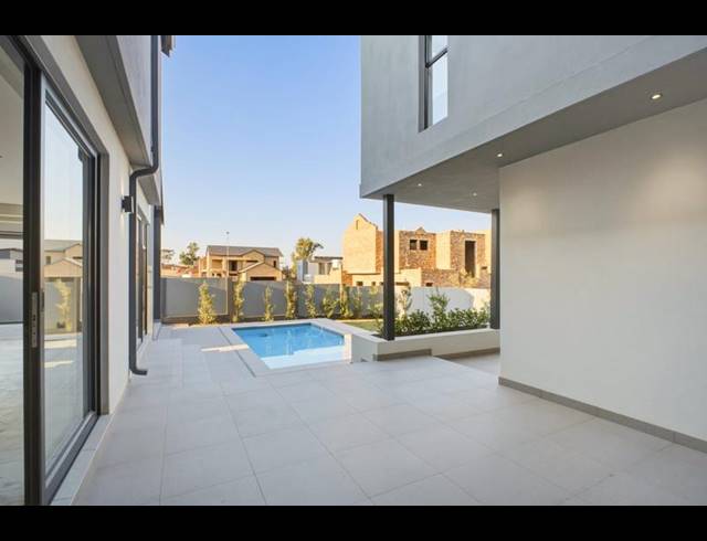 4 BEDROOM HOUSE FOR SALE IN FOUNTAINBROOK ESTATE